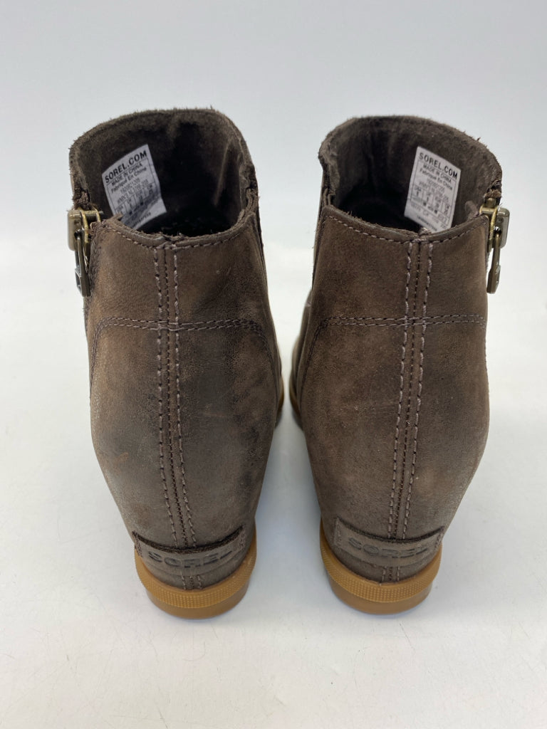 Sorel US Shoe Size 8 Brown Distressed Leather Boots