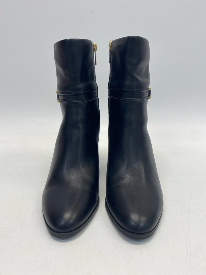 Crown &amp; Ivy US Shoe Size 10 Black Gold Accent(s) Boots
