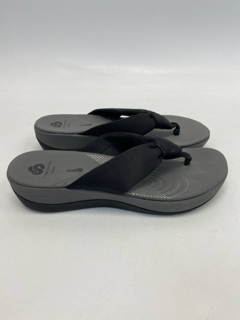 Clarks  Size 9 Black Sandals