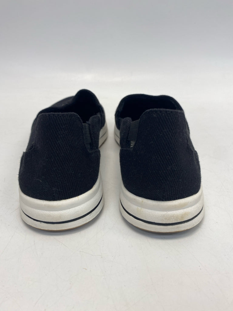 Clarks US Shoe Size 7.5 Black Sneakers
