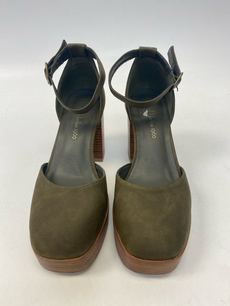 House of Harlow US Size 8.5 Olive Heels