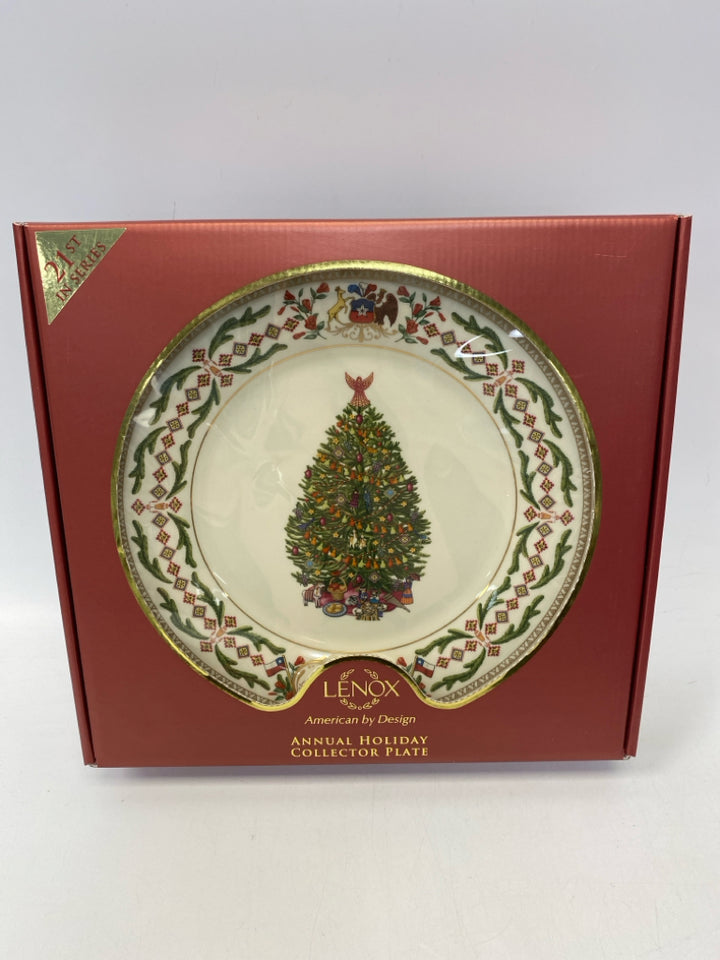 Lenox Cream Green/Multi Christmas Decorative Plate