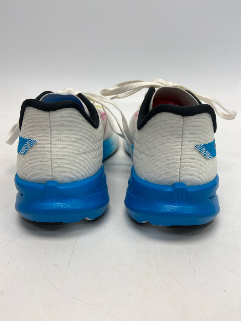 NWOT Brooks  Size 8.5 White Pink/Blue Lace-up Sneakers