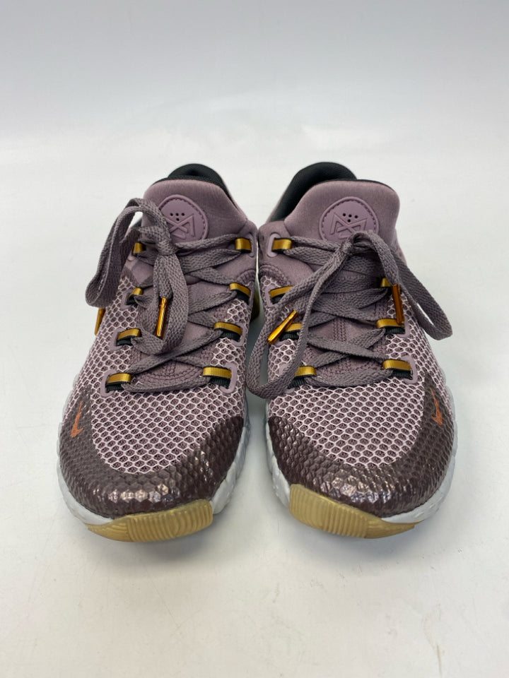 Nike  Size 7 Purple Gold Lace-up Sneakers