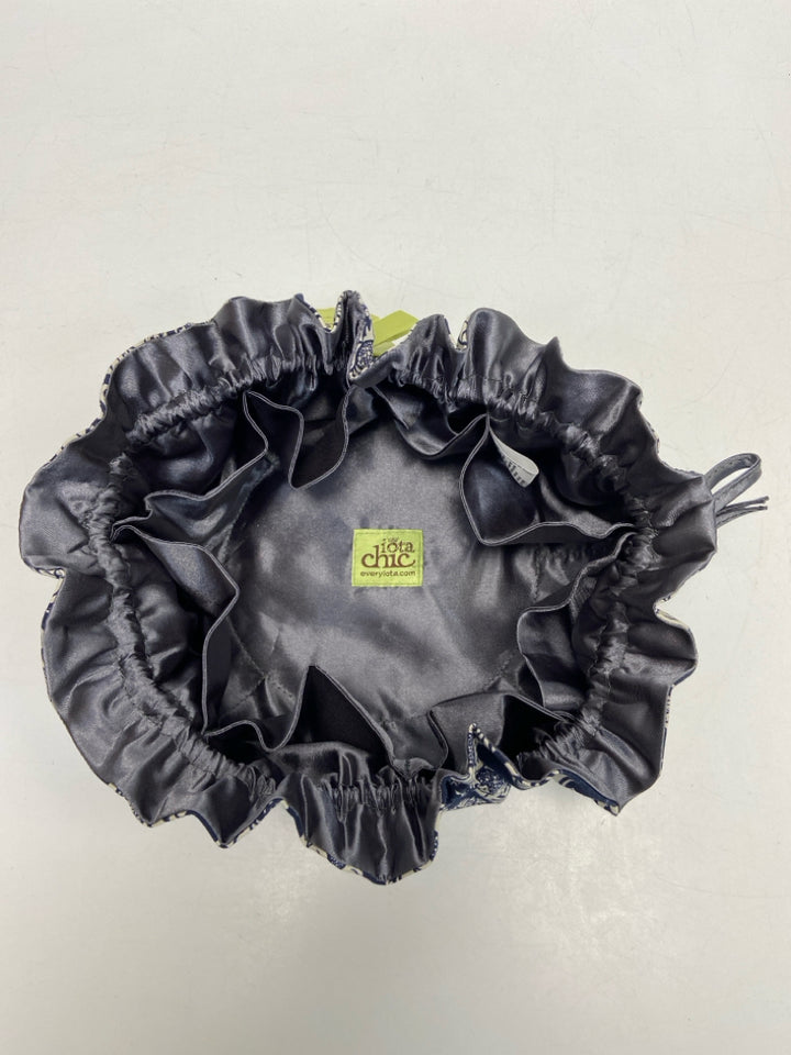 NWT Navy Cream Floral Misc. Accessory