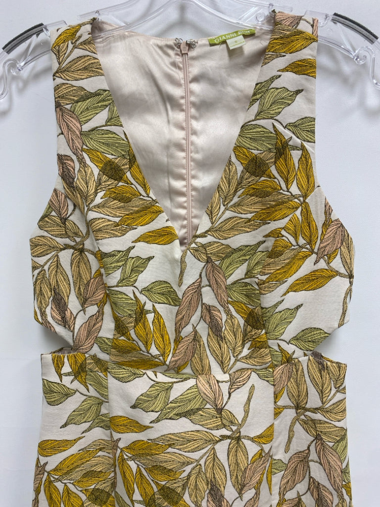 Gianni Bini Size S Cream Yellow/Green Leaves Sleeveless Ladies Dress
