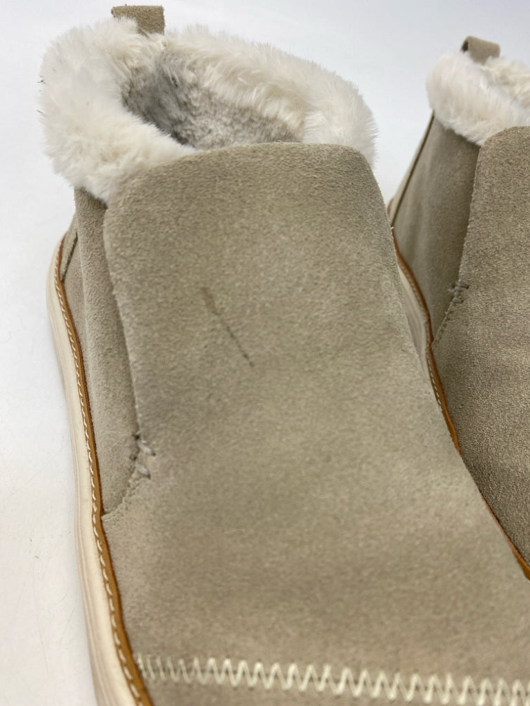 Toms US Shoe Size 9.5 Tan Suede Sneakers