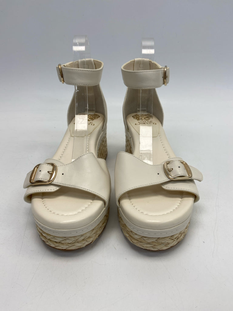 NWOT VINCE CAMUTO  Size 9 Cream Buckle(s) Sandals