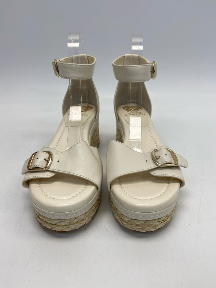 NWOT VINCE CAMUTO  Size 9 Cream Buckle(s) Sandals