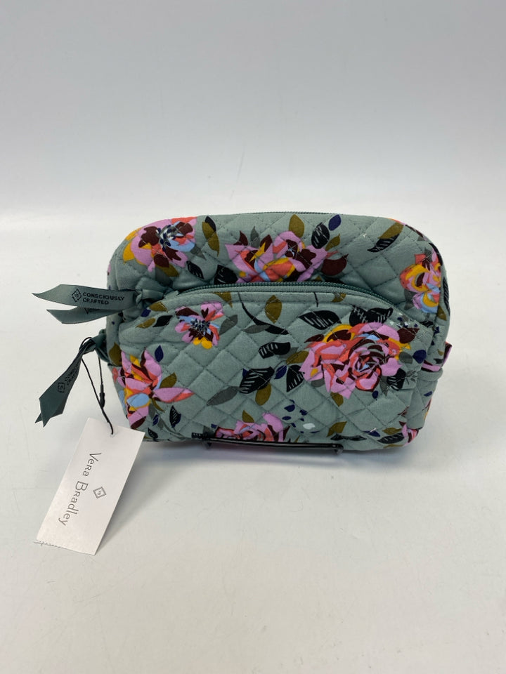 NWT Vera Bradley Mint Green Floral Make-up Bag