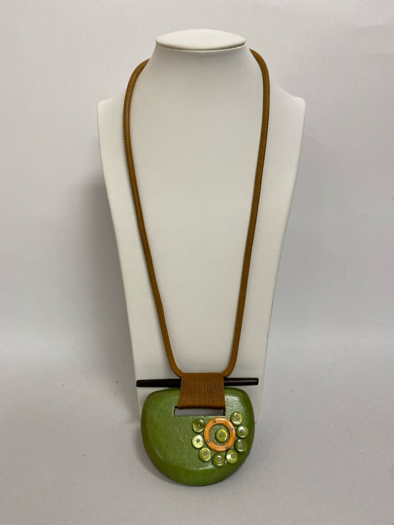 Green Dog Brown/Gold Necklace