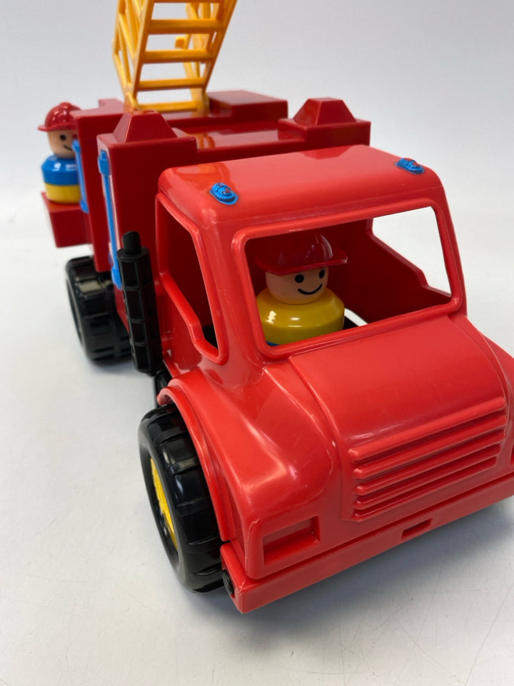 Red Blue/Yellow Truck