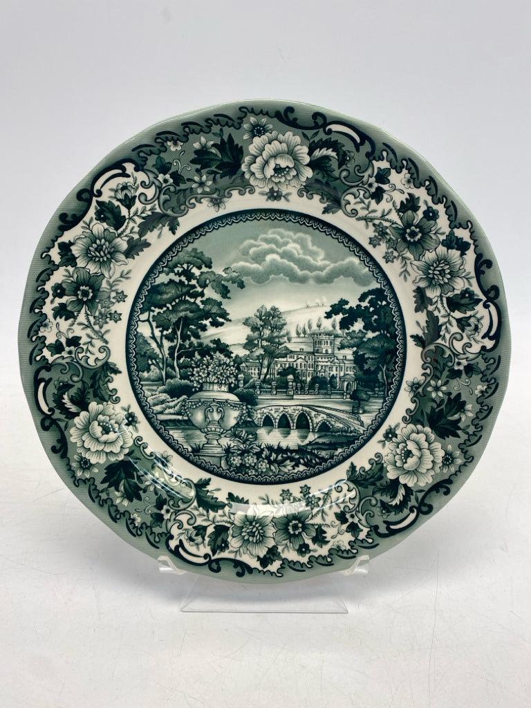 LegEnd Earthenware Decorative Plate