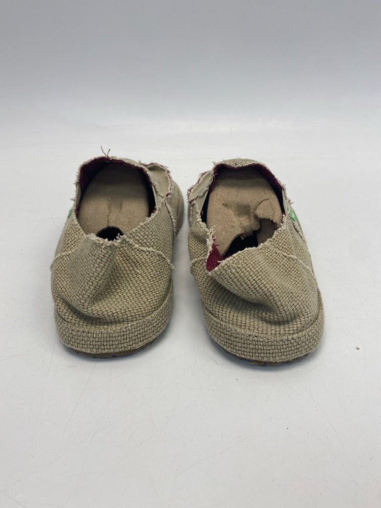 Sanuk Size 9 Cream Men&