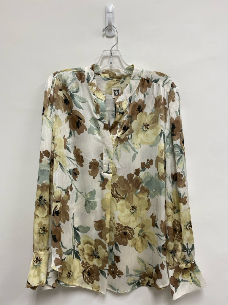 NWT Anne Klein Size XL Cream Tan/Cream Flowers Ladies Top