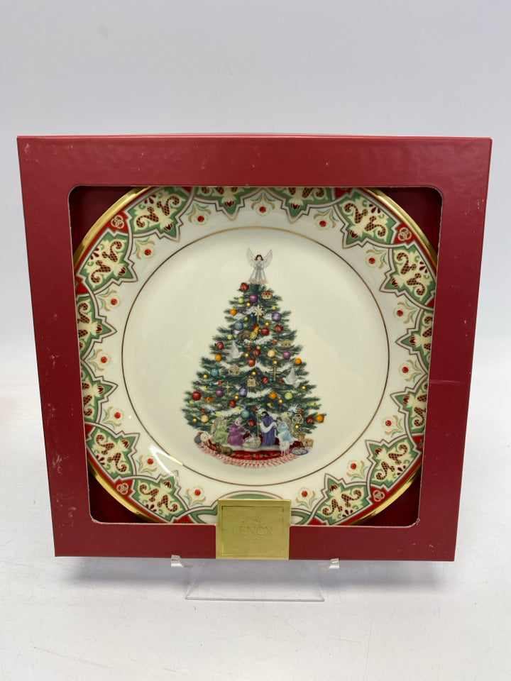 Lenox Cream Green/Multi Christmas Decorative Plate
