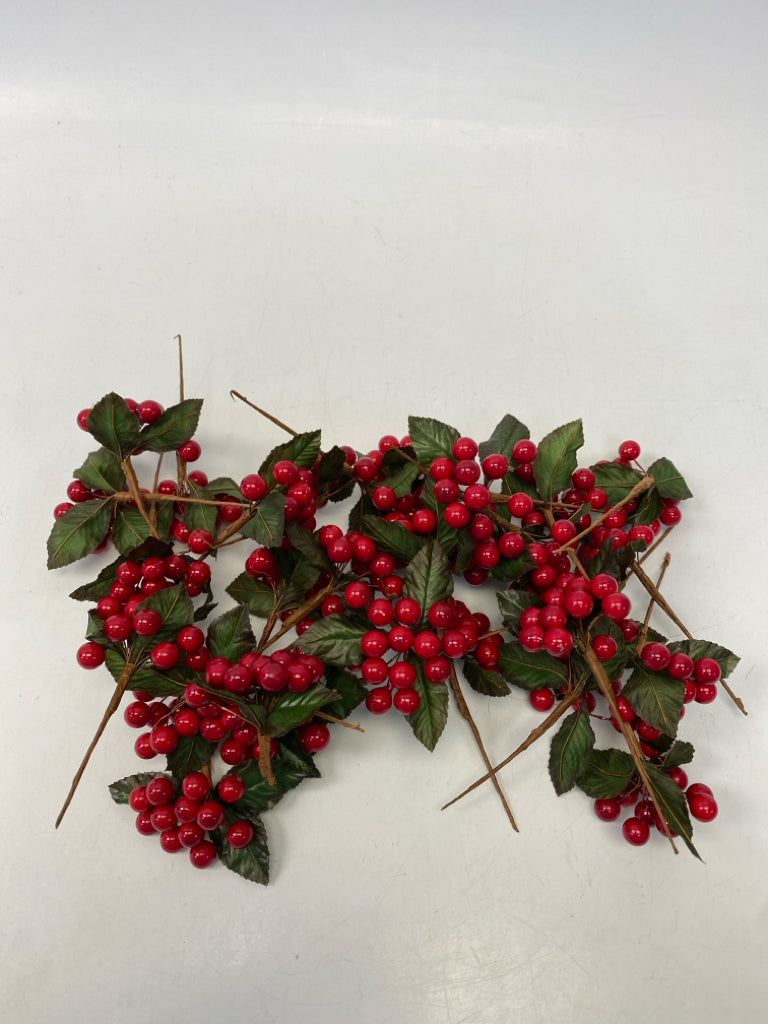 Red Berries Christmas