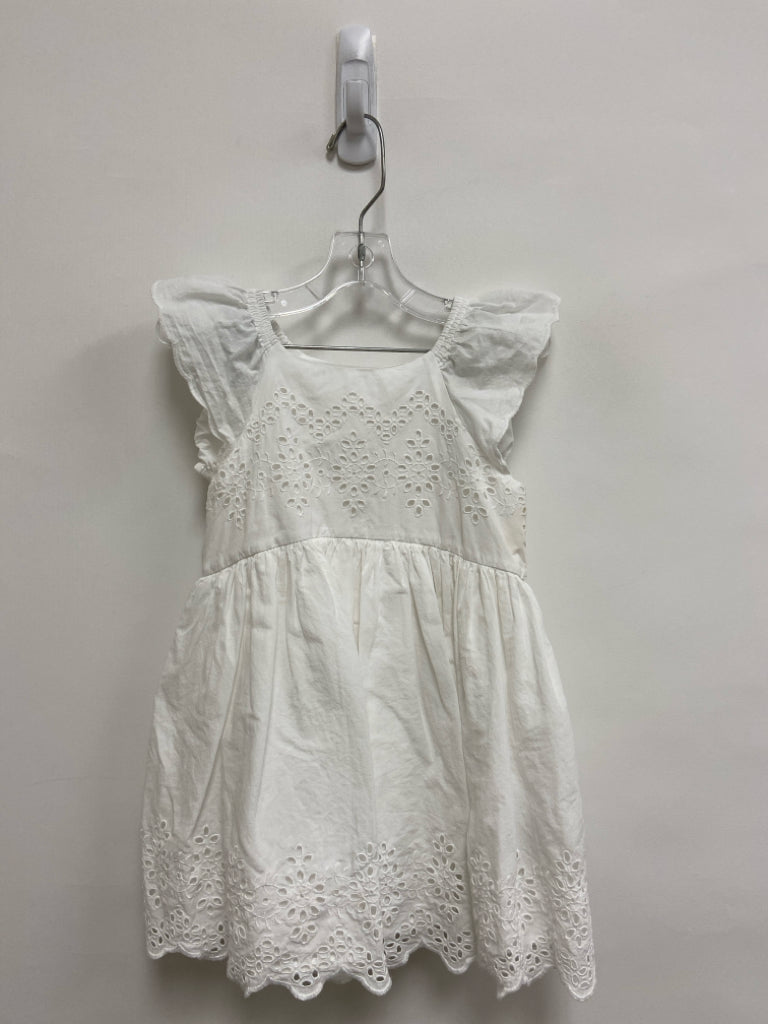 Baby Gap SIZE 2 White Sleeveless Eyelet Girl&