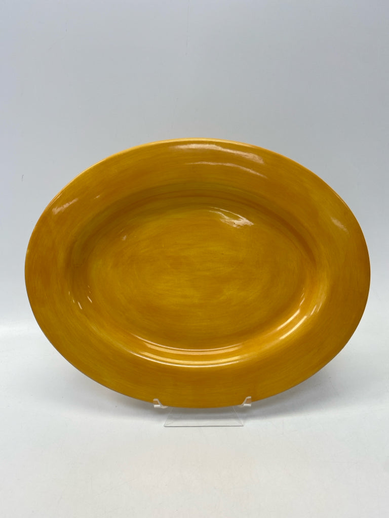 Marigold Serving Piece