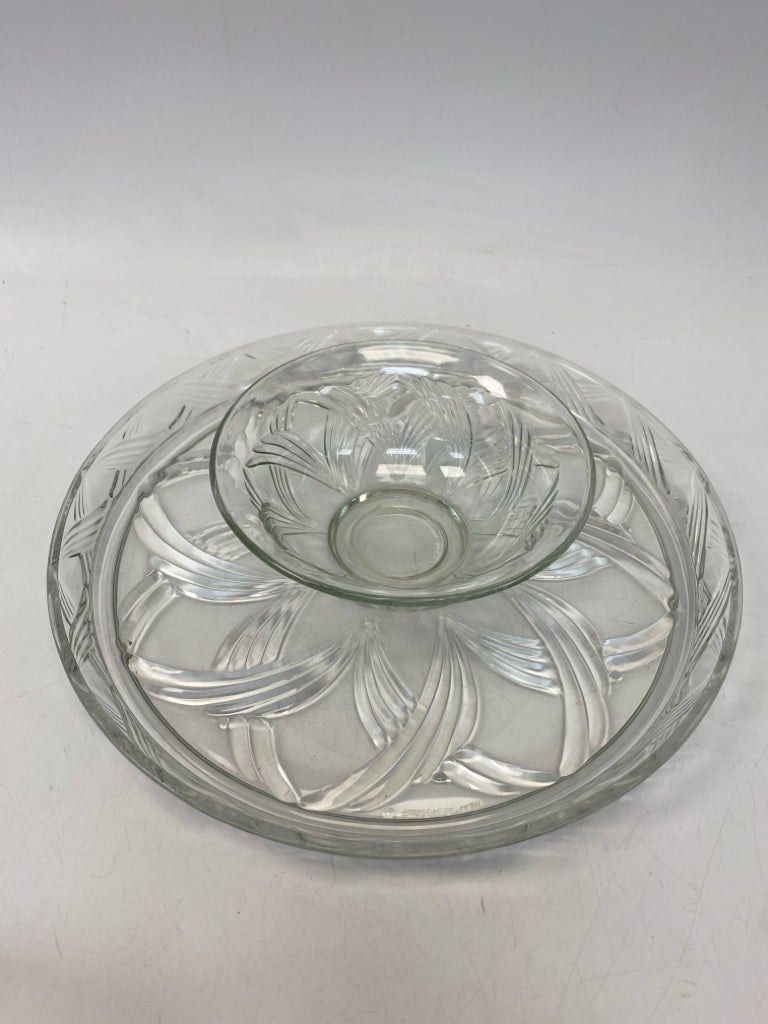Anchor Hocking Clear Reversible Glass Cake Plate/Stand