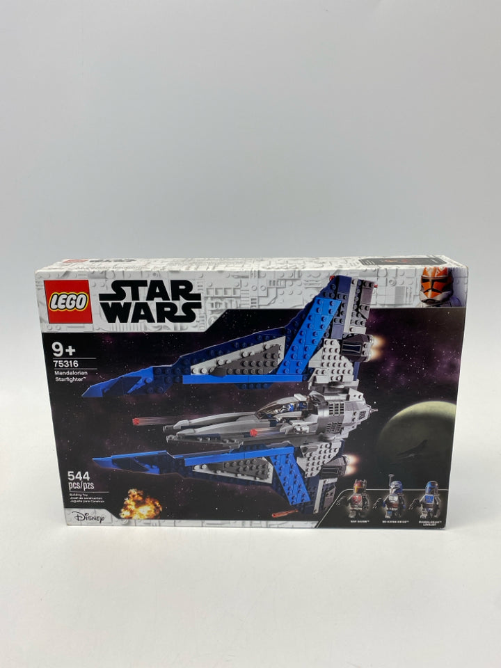 NEW/BOX Legos Star Wars Mandalorian Starfighter 75316