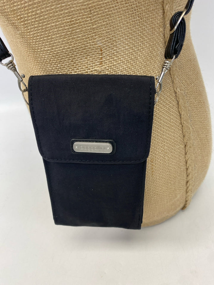 Baggallini Black Nylon Crossbody