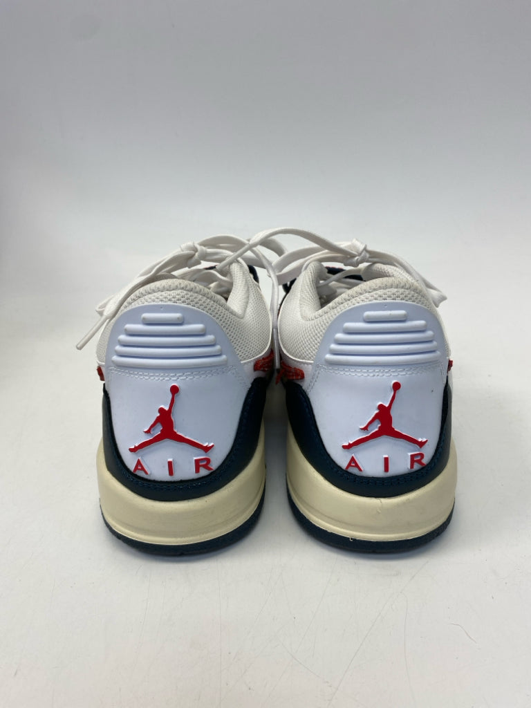 Nike SIZE 6 White Red/Blue Boy&
