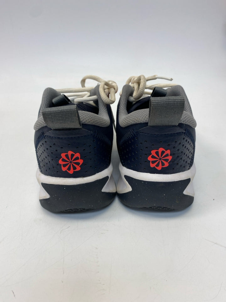Nike SIZE 6 Dark Navy Black/White Fabric Boy&