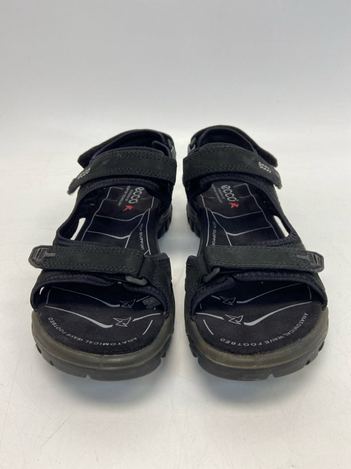 Ecco  Size 41 Black Gray Sandals