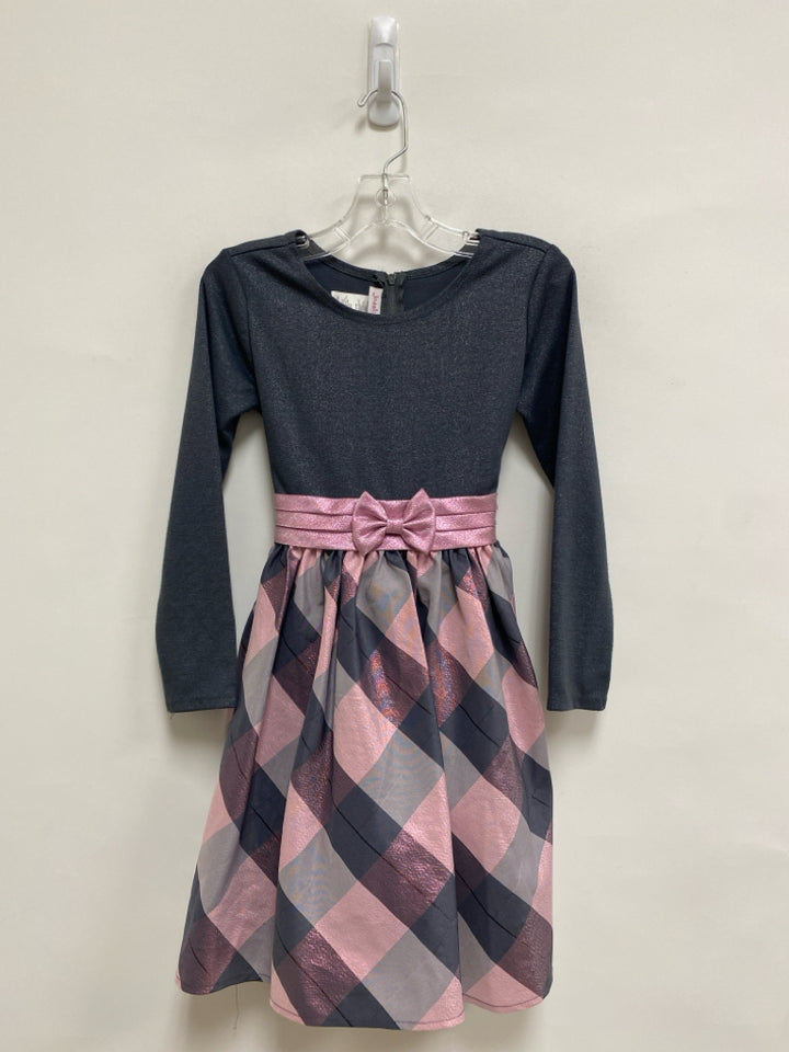 SIZE 7 Gray Pink Girl&