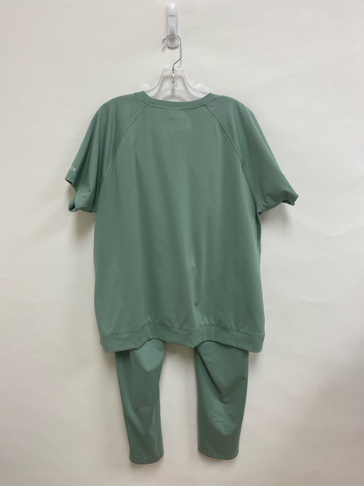 Carhartt Size XL Green Uniform 2pc