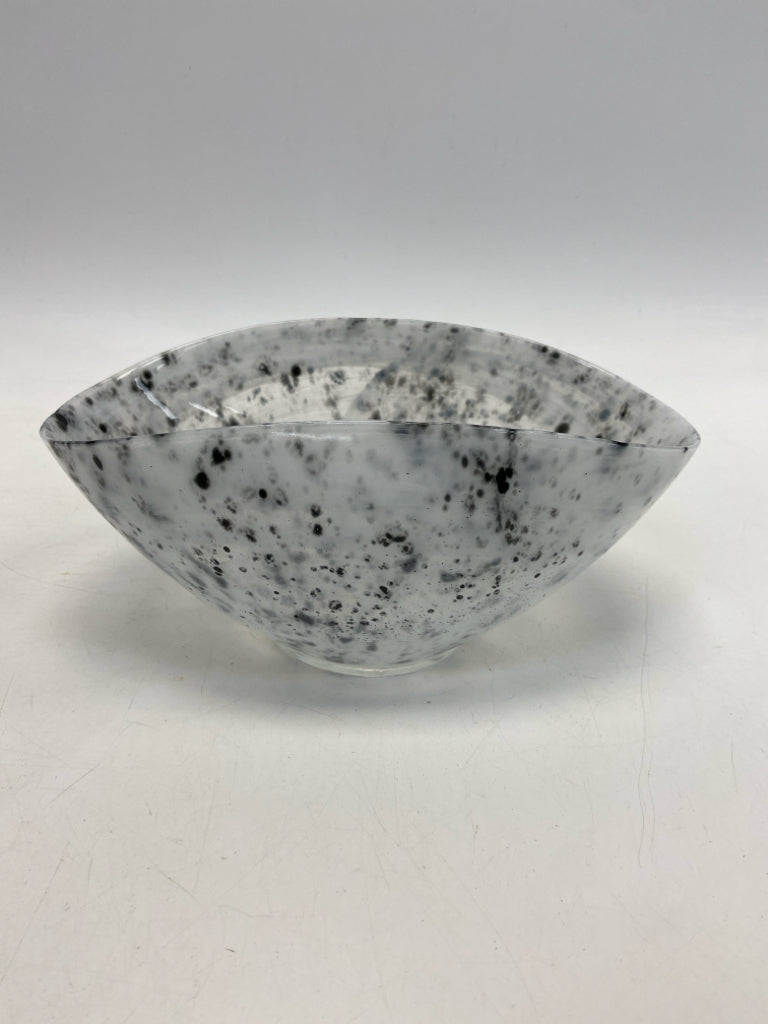 White Black Mottled Glass Decorative Bowl