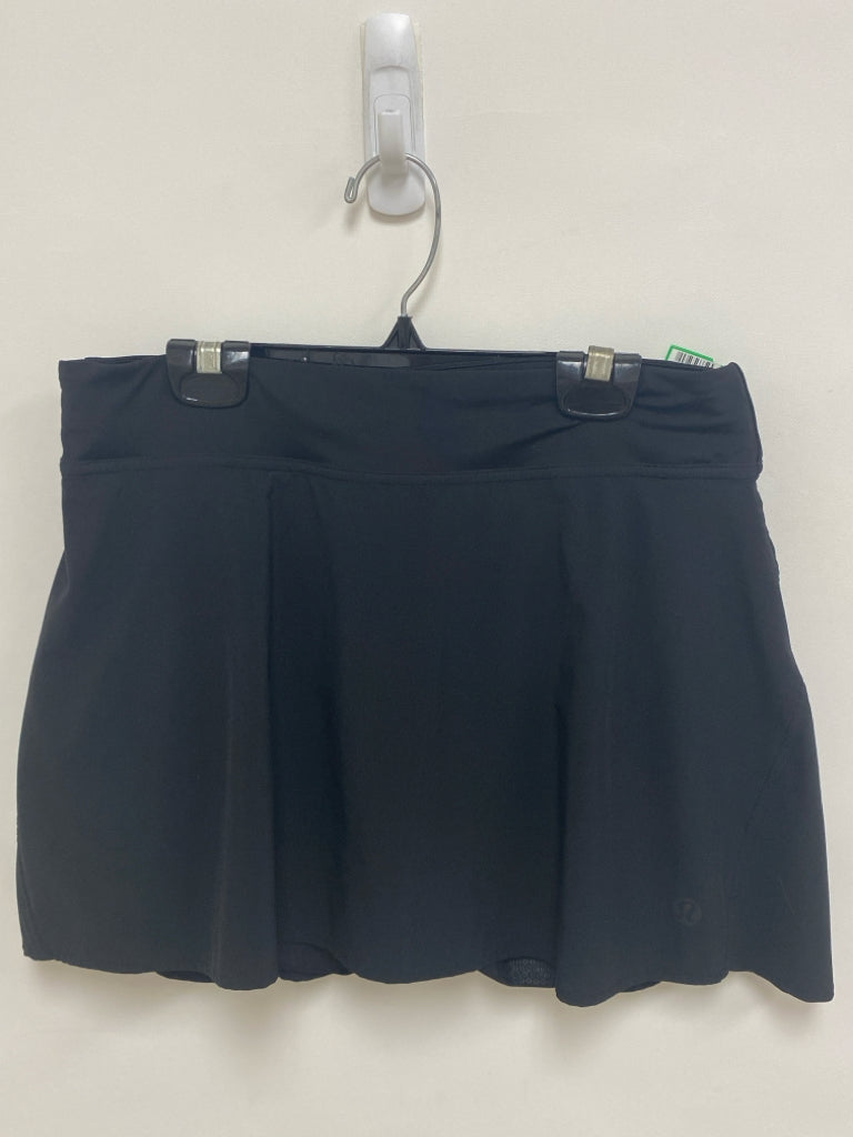 Lululemon Size 8 Black Athletic Skort
