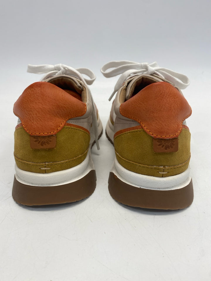 NWOT  Size 7 Blush Tan Lace-up Sneakers