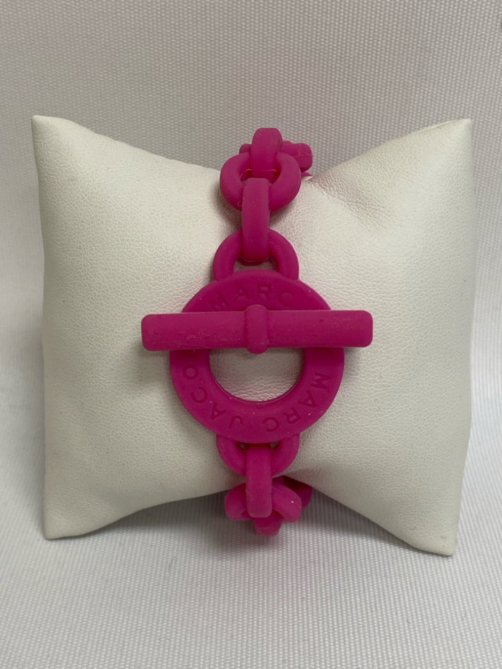 NWT Marc Jacobs Pink Link Bracelet