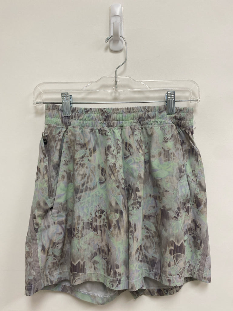 Lululemon Size XS Taupe Aqua/Gray Abstract Pull-on Men&