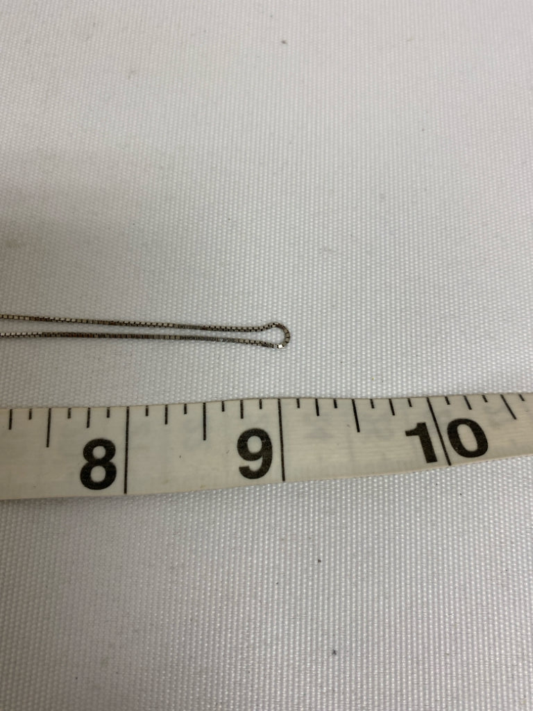 NWT Silver Chain Necklace