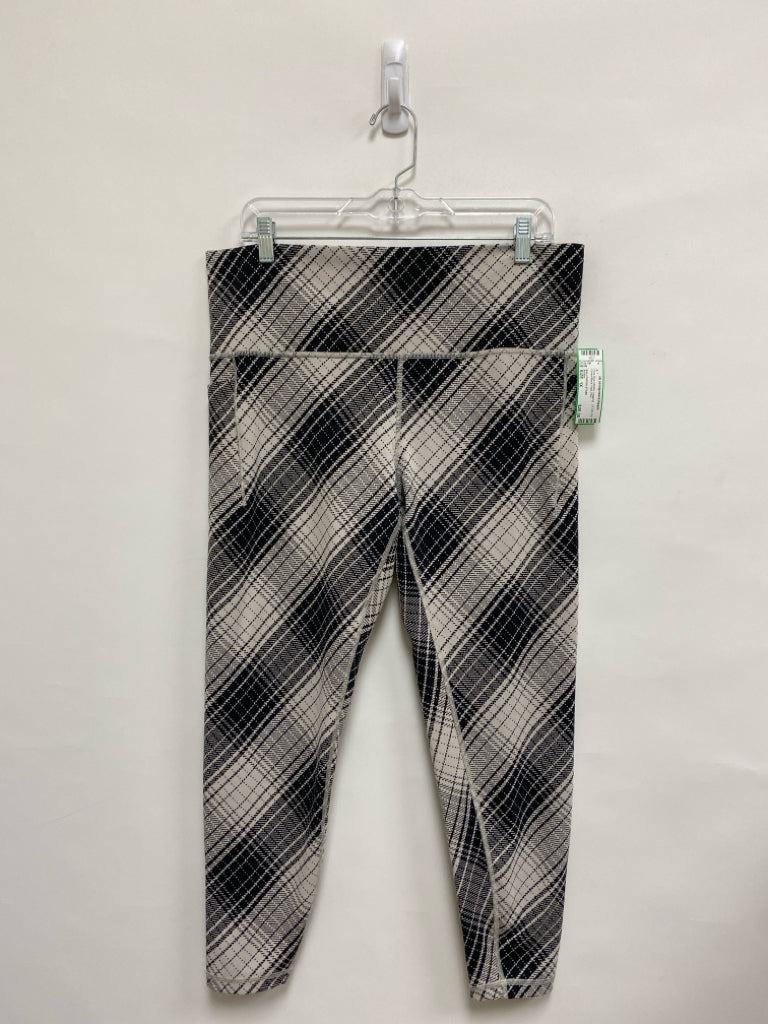 Athleta Size 1X Cream/Black Plaid Plus Size Athletic Legging