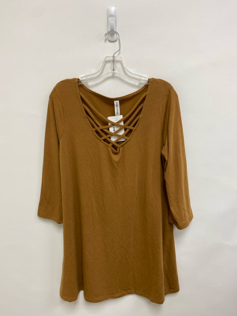 NWT Zenana  SIZE  1X Brown Criss-Cross Plus Size Top