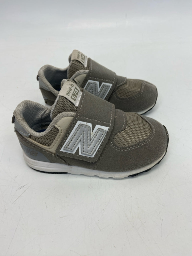 New Balance SIZE 6.5 Brown Gray Boy&