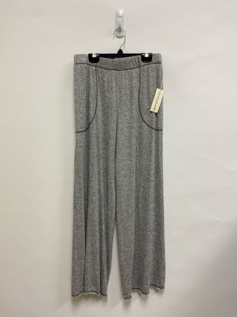 NWT Size M Gray Mottled Ladies Pants