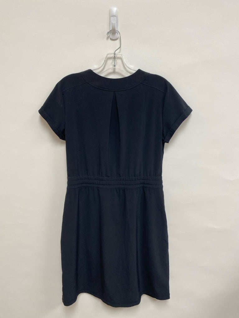 REI Size M Black V Neck Ladies Dress