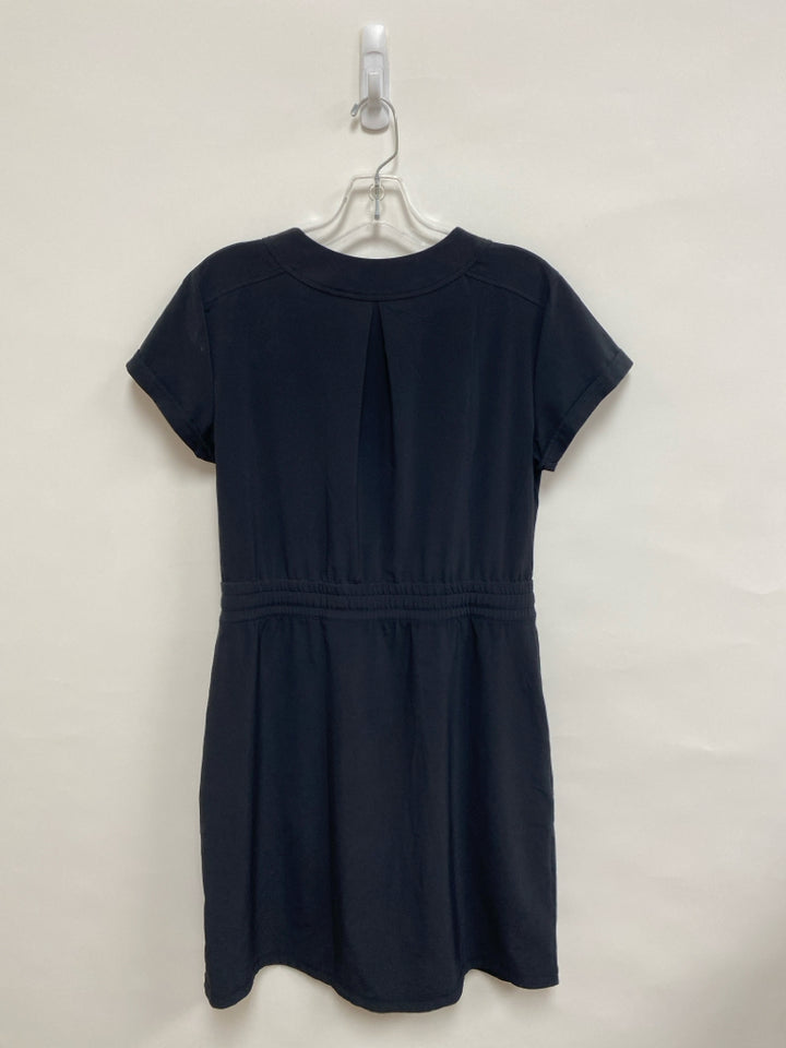 REI Size M Black V Neck Ladies Dress