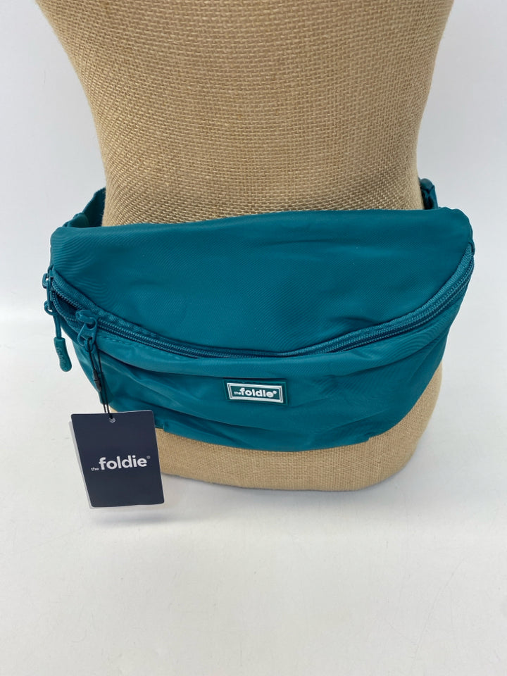 NWT foldie Teal Green Belt Bag