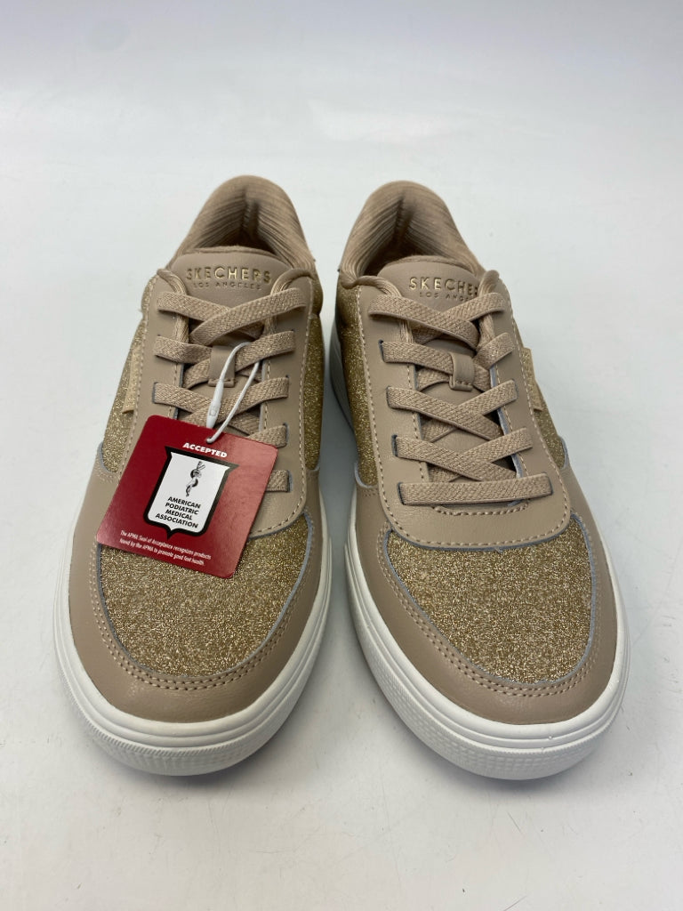 NWT Skechers  Size 8.5 White Gold Lace-up Sneakers