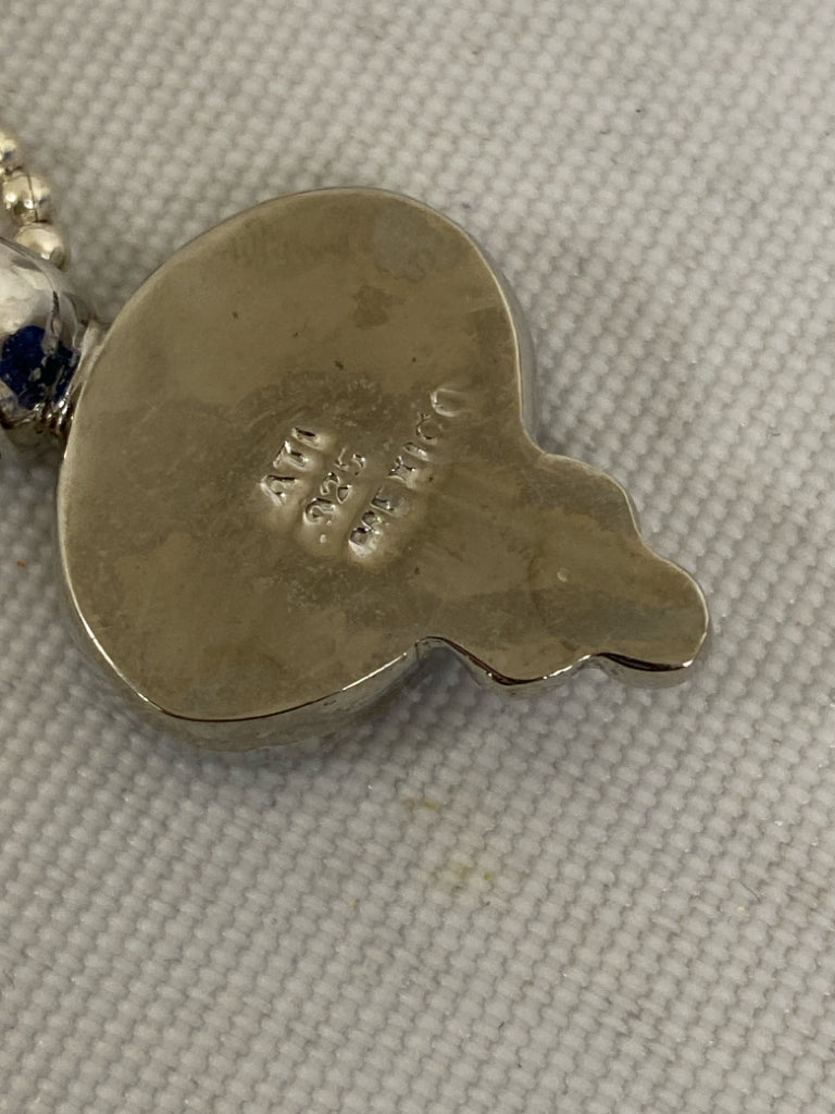 NWT Silver Black Oval(s) Necklace