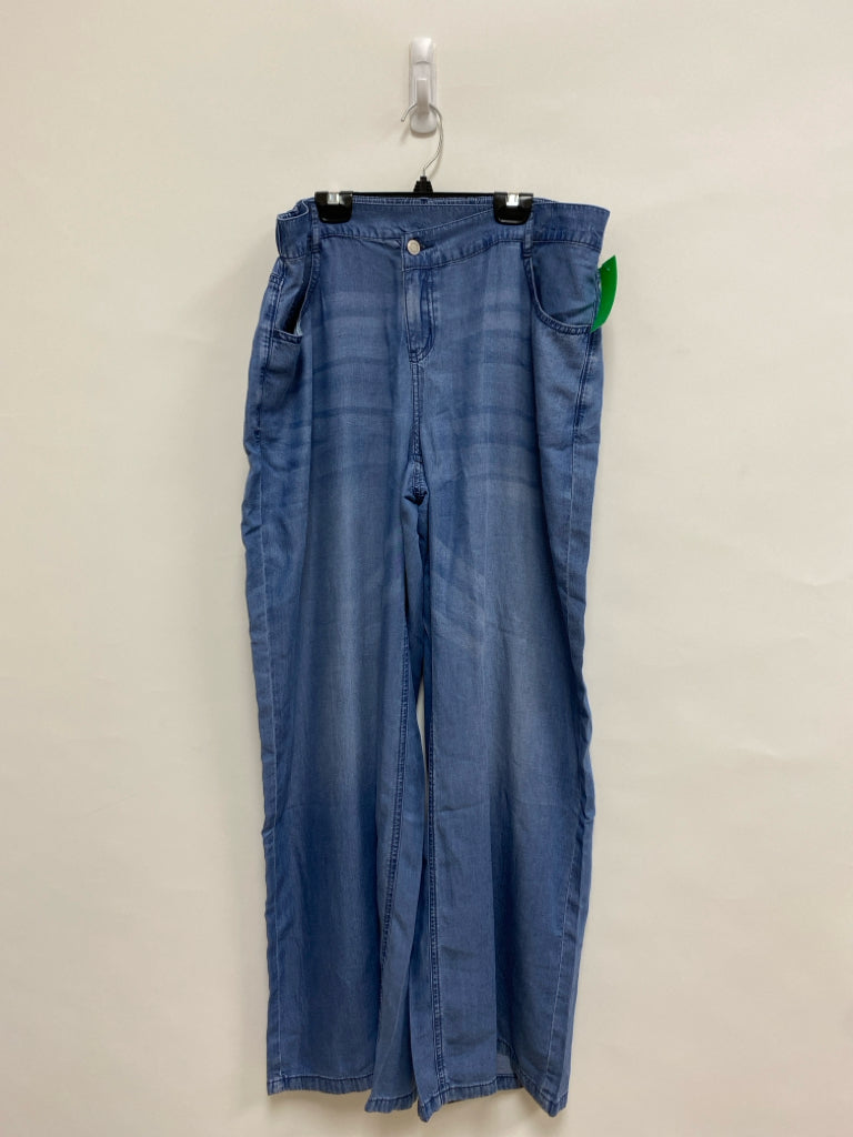 NWT HALARA Size XL Blue Wide Leg Ladies Pants