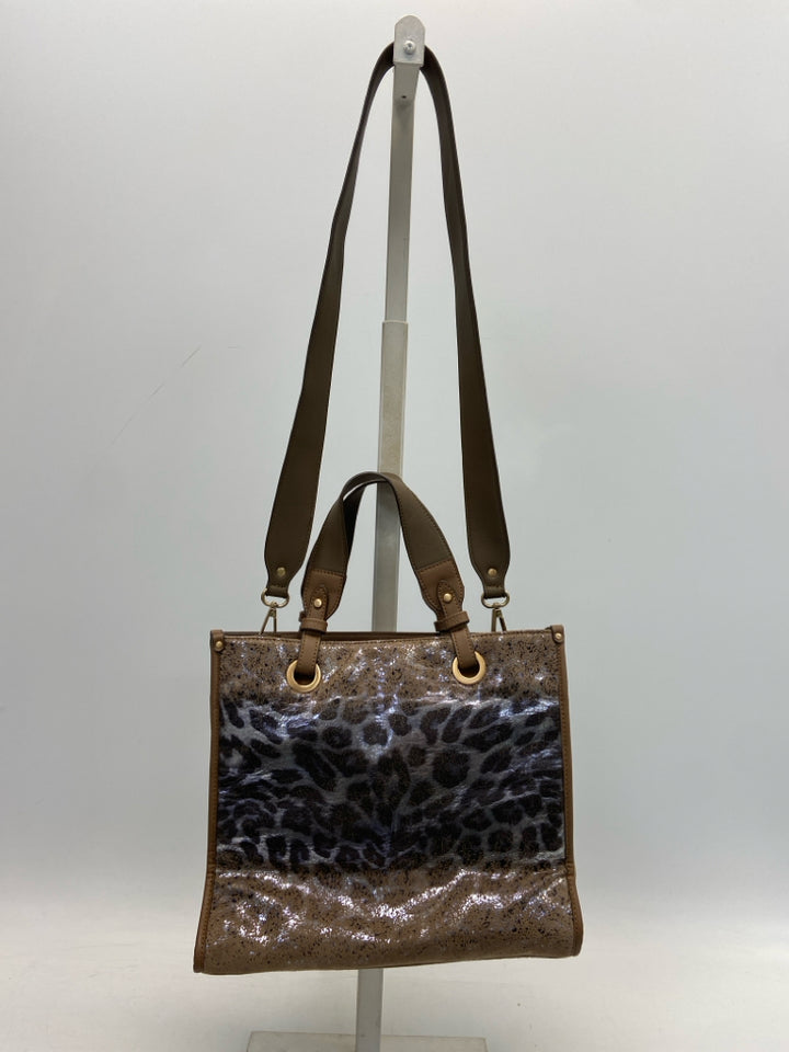SONDRA ROBERTS Brown Silver Animal Print Handbag