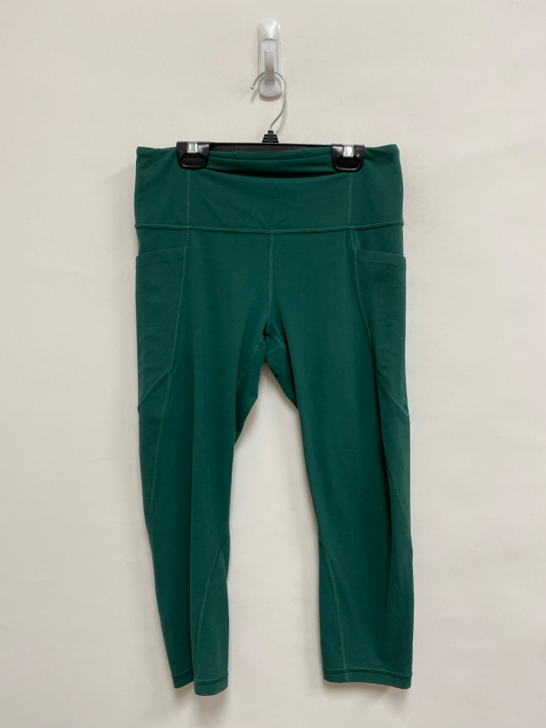 Athleta Size M Dark Green Cropped Athletic Leggings