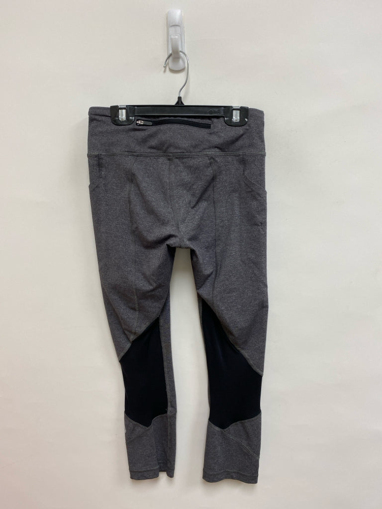 Lululemon Size 4 Charcoal Cropped Athletic Leggings